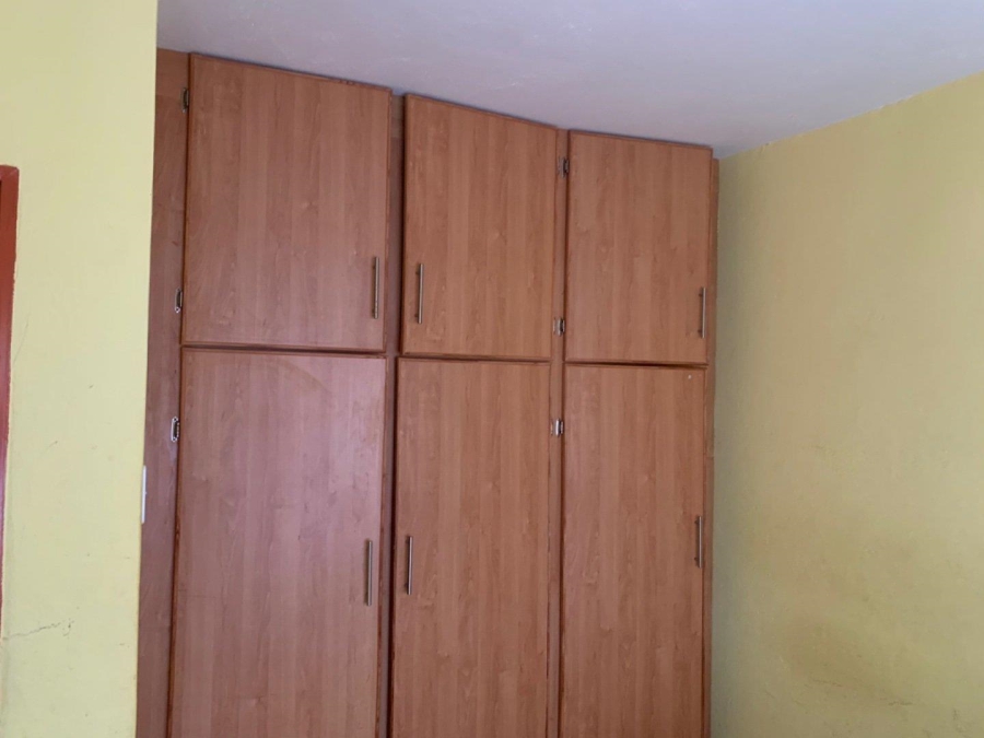 6 Bedroom Property for Sale in Flora Park Limpopo