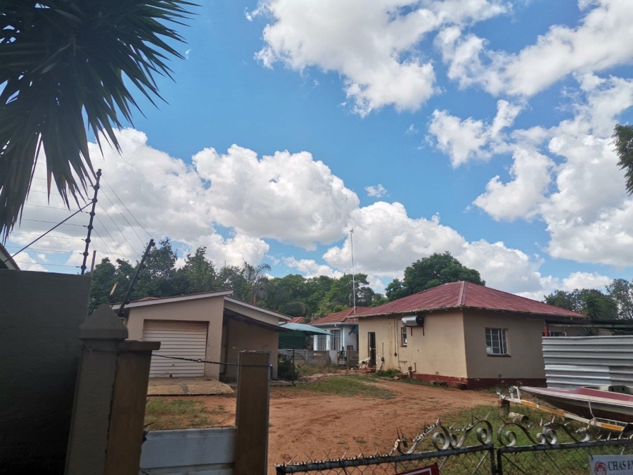 6 Bedroom Property for Sale in Polokwane Central Limpopo