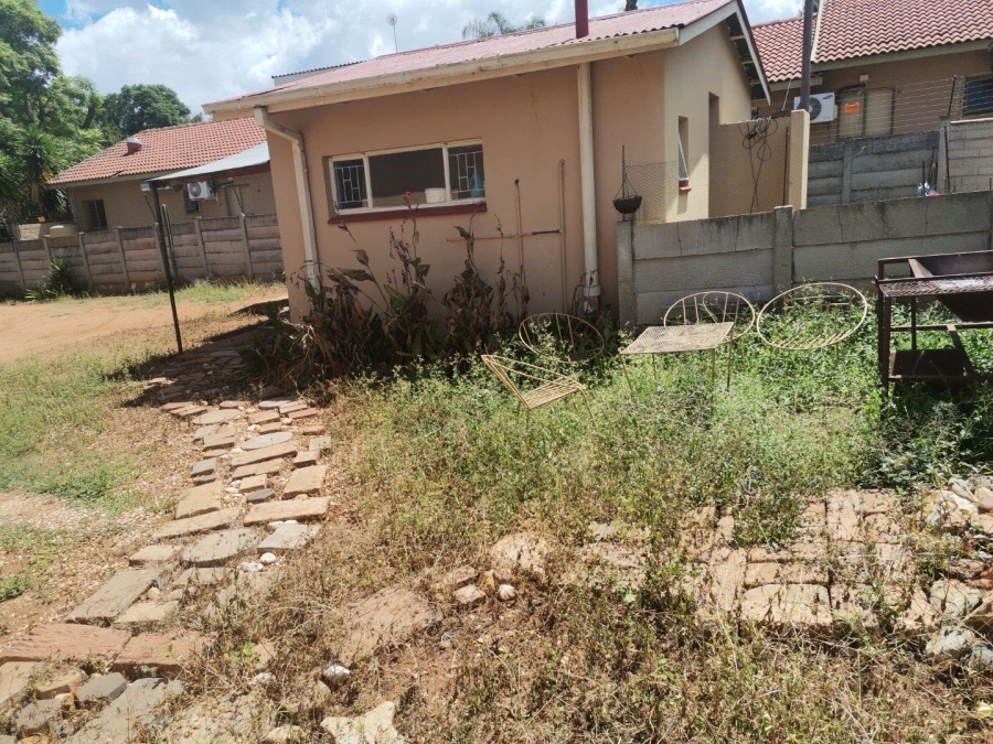 6 Bedroom Property for Sale in Polokwane Central Limpopo