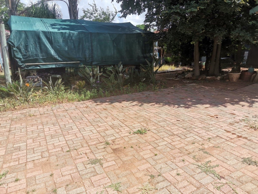 6 Bedroom Property for Sale in Polokwane Central Limpopo
