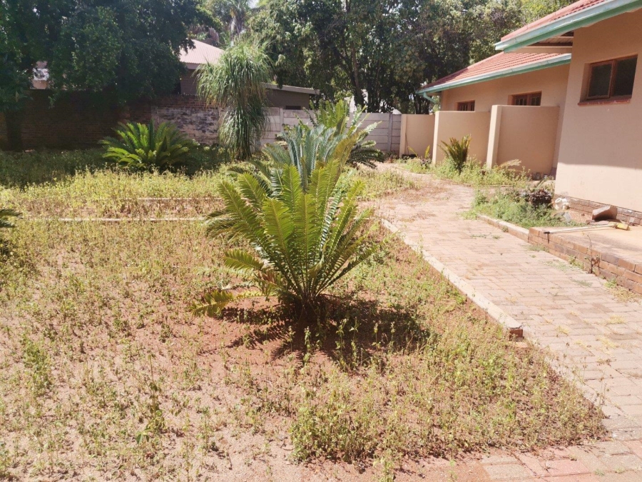 6 Bedroom Property for Sale in Polokwane Central Limpopo