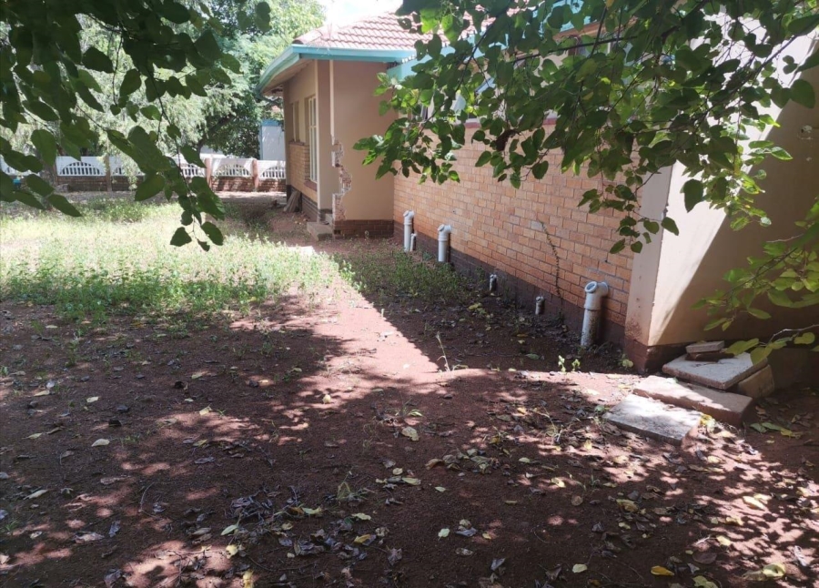 6 Bedroom Property for Sale in Polokwane Central Limpopo