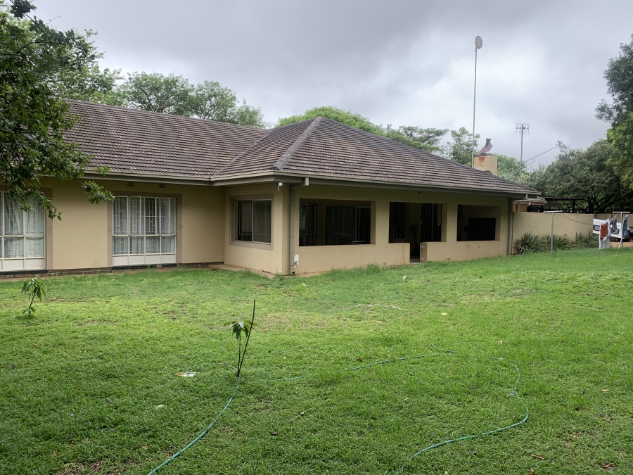 5 Bedroom Property for Sale in Bendor Limpopo