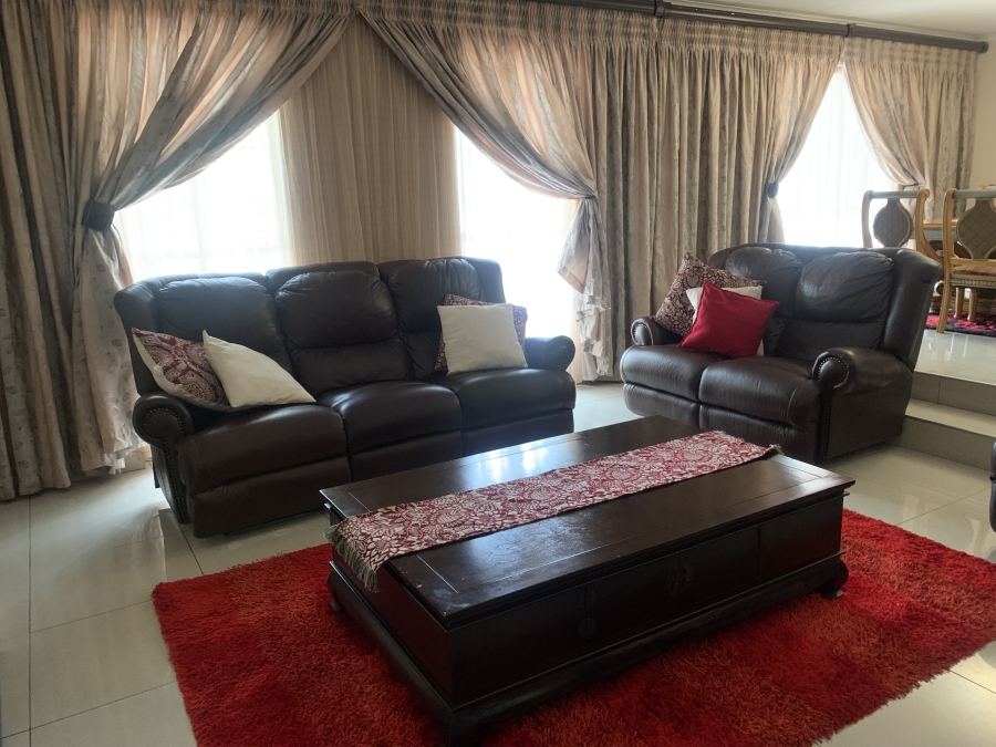5 Bedroom Property for Sale in Bendor Limpopo