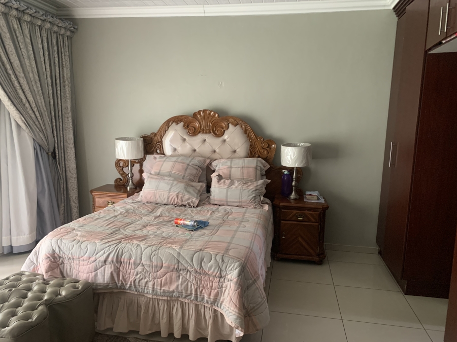 5 Bedroom Property for Sale in Bendor Limpopo