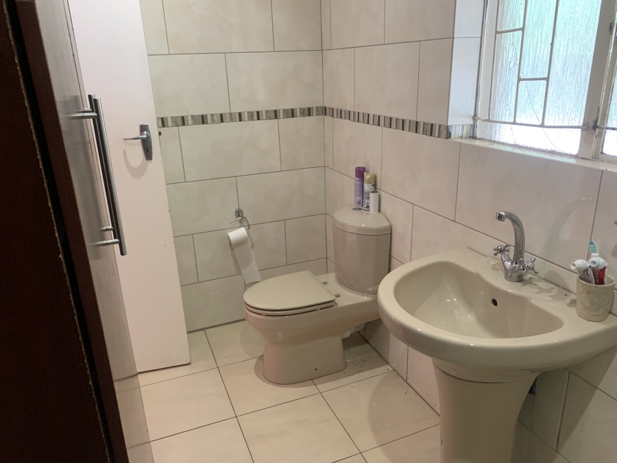 5 Bedroom Property for Sale in Bendor Limpopo
