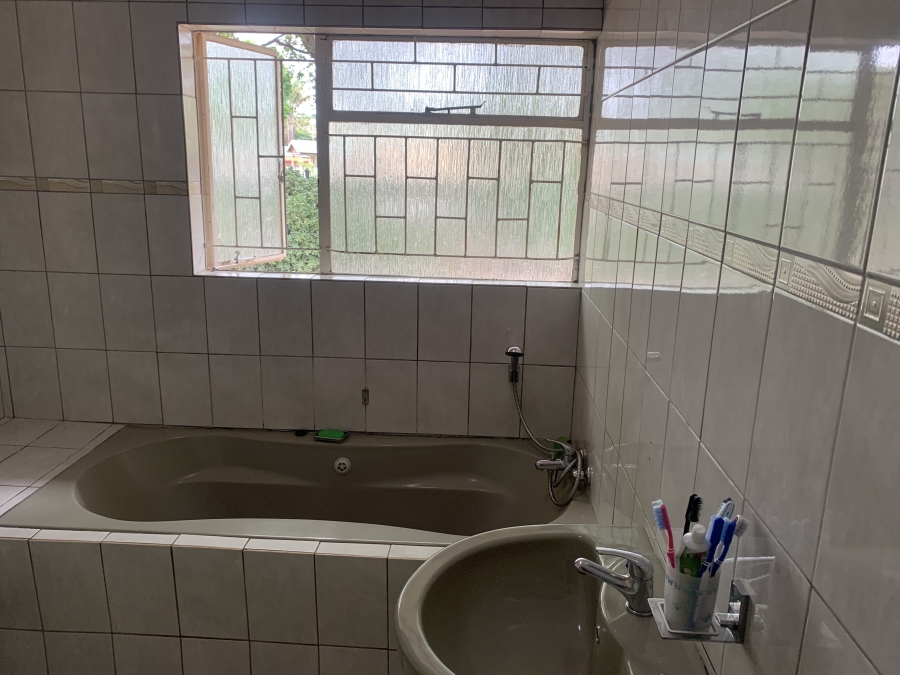 5 Bedroom Property for Sale in Bendor Limpopo