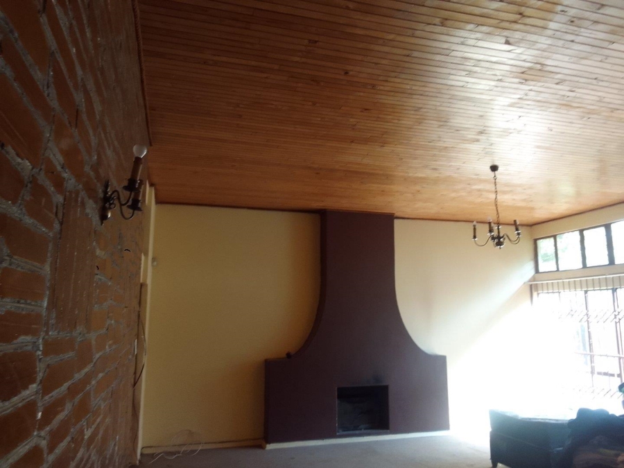 5 Bedroom Property for Sale in Eduan Park Limpopo