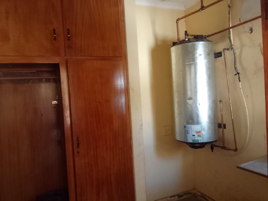 5 Bedroom Property for Sale in Eduan Park Limpopo