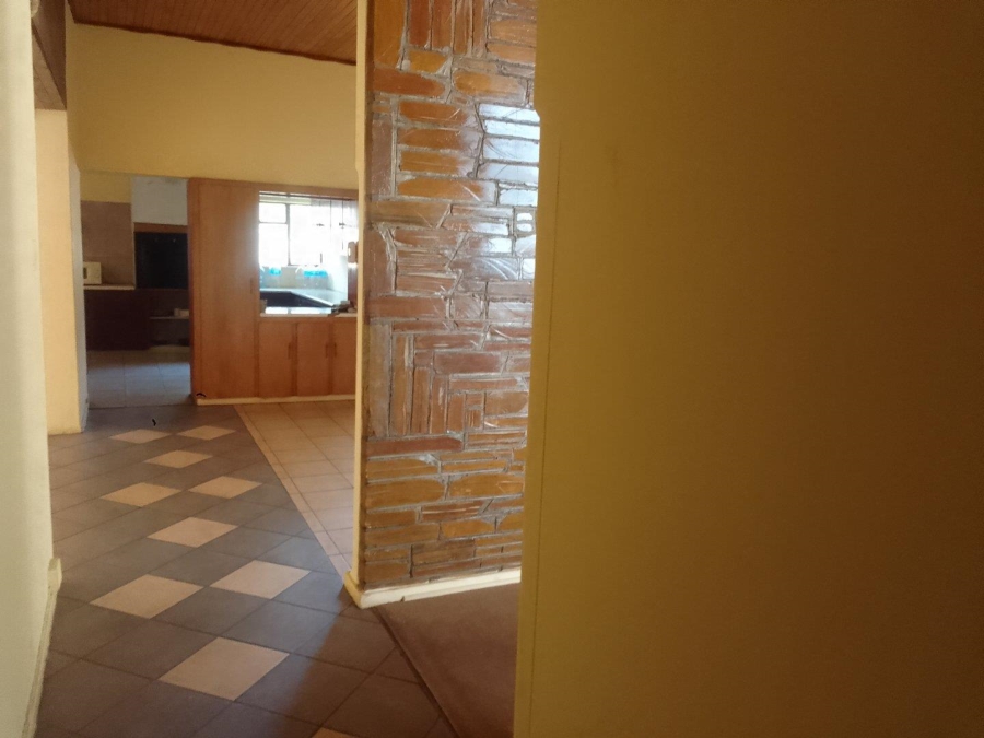 5 Bedroom Property for Sale in Eduan Park Limpopo