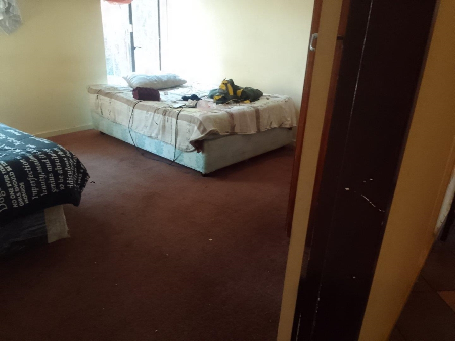 5 Bedroom Property for Sale in Eduan Park Limpopo