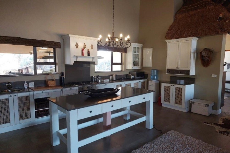 4 Bedroom Property for Sale in Ditholo Wildlife Estate Limpopo