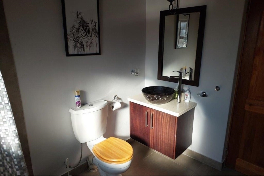 4 Bedroom Property for Sale in Ditholo Wildlife Estate Limpopo