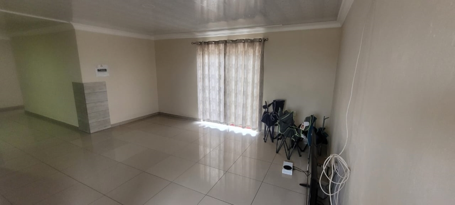 4 Bedroom Property for Sale in Chroompark Limpopo