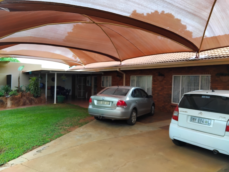 7 Bedroom Property for Sale in Baskoppies A H Limpopo