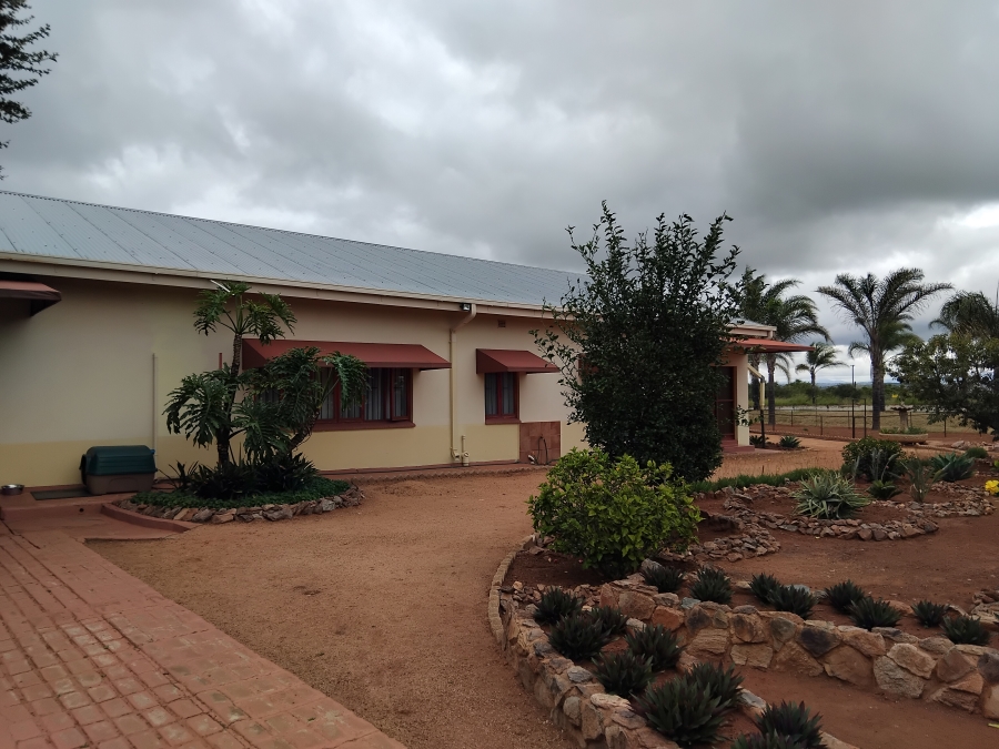 7 Bedroom Property for Sale in Baskoppies A H Limpopo