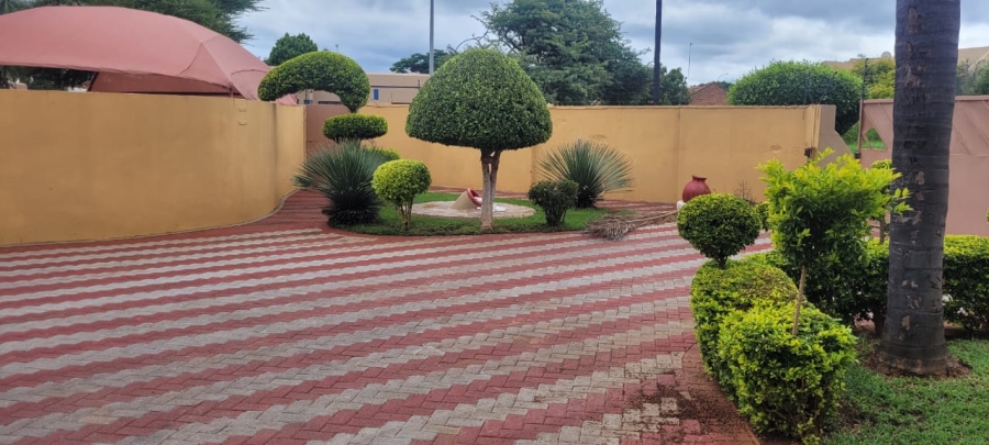 4 Bedroom Property for Sale in Chroompark Limpopo