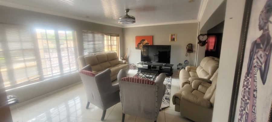 4 Bedroom Property for Sale in Chroompark Limpopo