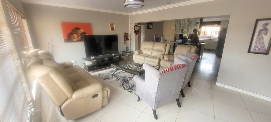 4 Bedroom Property for Sale in Chroompark Limpopo