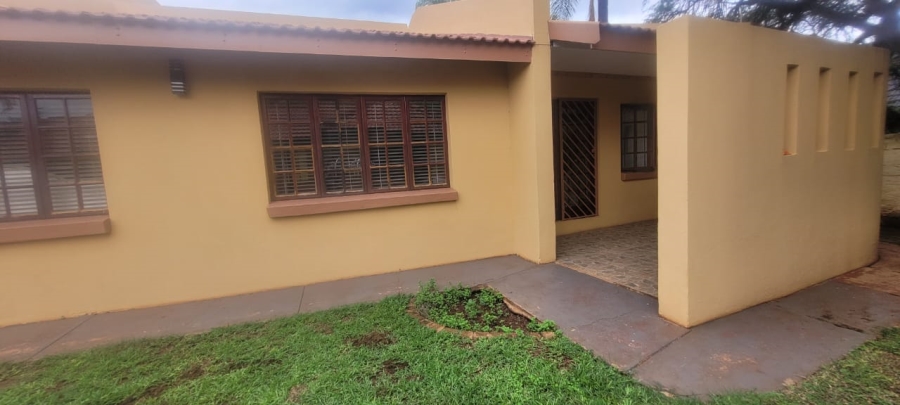 4 Bedroom Property for Sale in Chroompark Limpopo