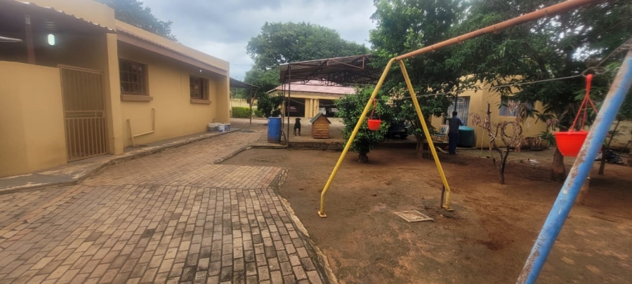 4 Bedroom Property for Sale in Chroompark Limpopo