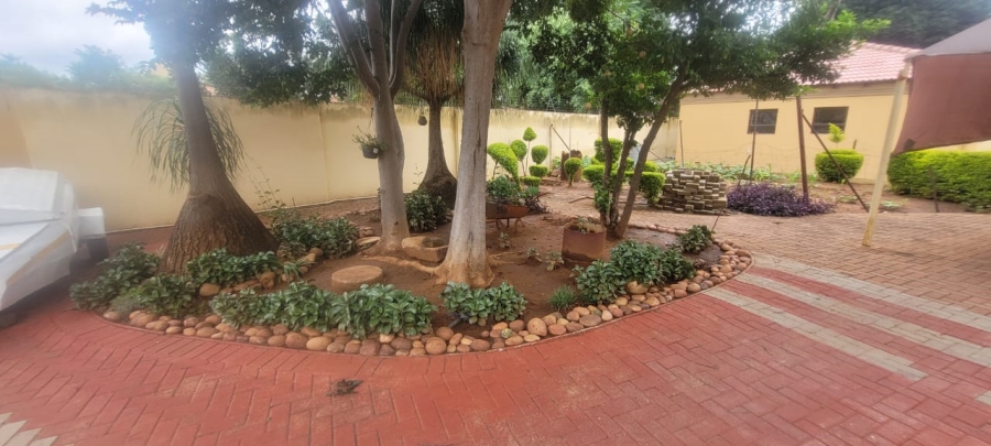 4 Bedroom Property for Sale in Chroompark Limpopo