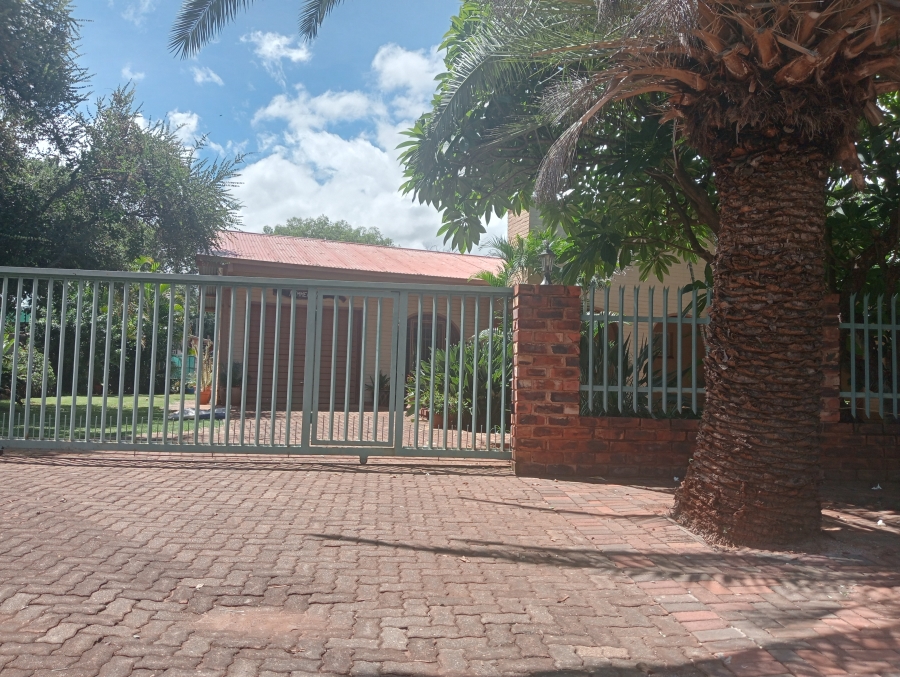 4 Bedroom Property for Sale in Trim Park Limpopo