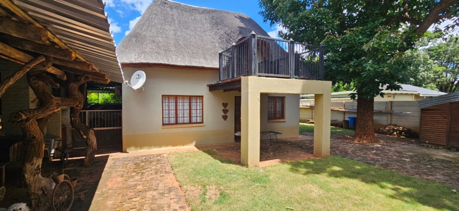 4 Bedroom Property for Sale in Kameeldoringpark Limpopo