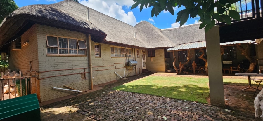 4 Bedroom Property for Sale in Kameeldoringpark Limpopo