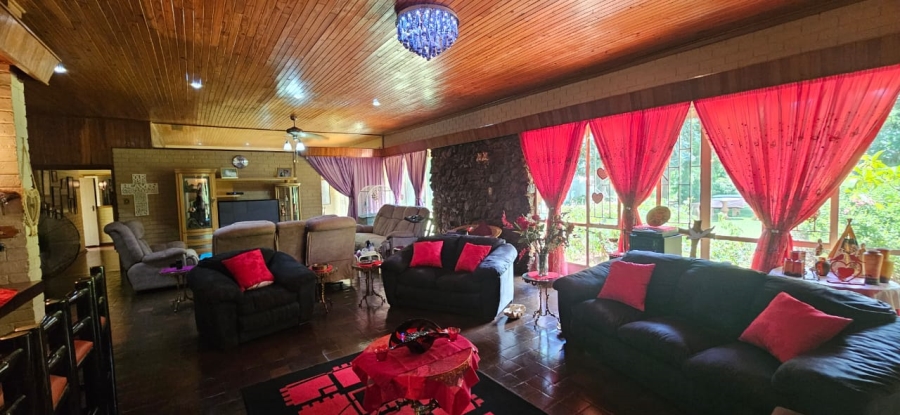 4 Bedroom Property for Sale in Kameeldoringpark Limpopo