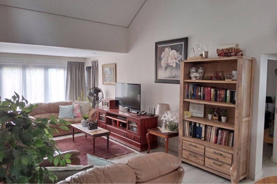 2 Bedroom Property for Sale in Negester Klein Kariba Limpopo