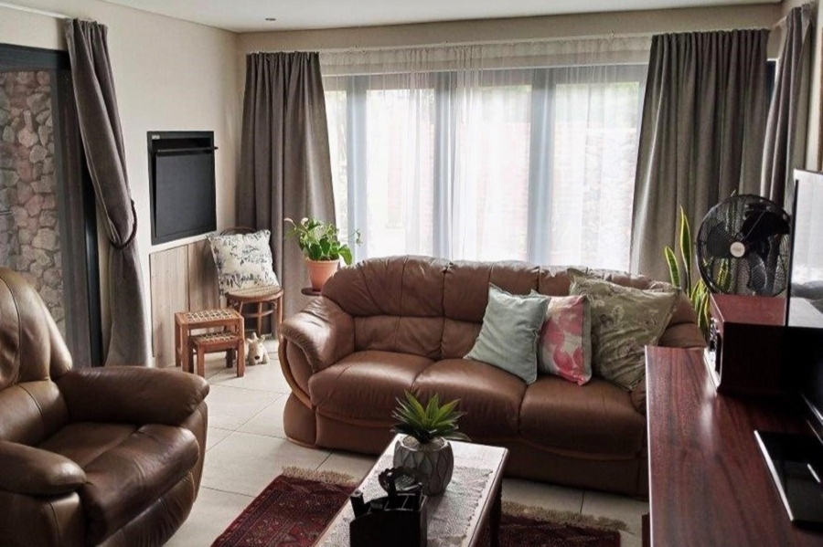 2 Bedroom Property for Sale in Negester Klein Kariba Limpopo