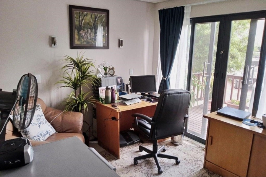 2 Bedroom Property for Sale in Negester Klein Kariba Limpopo
