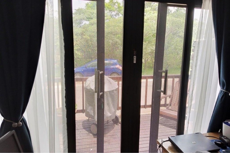 2 Bedroom Property for Sale in Negester Klein Kariba Limpopo