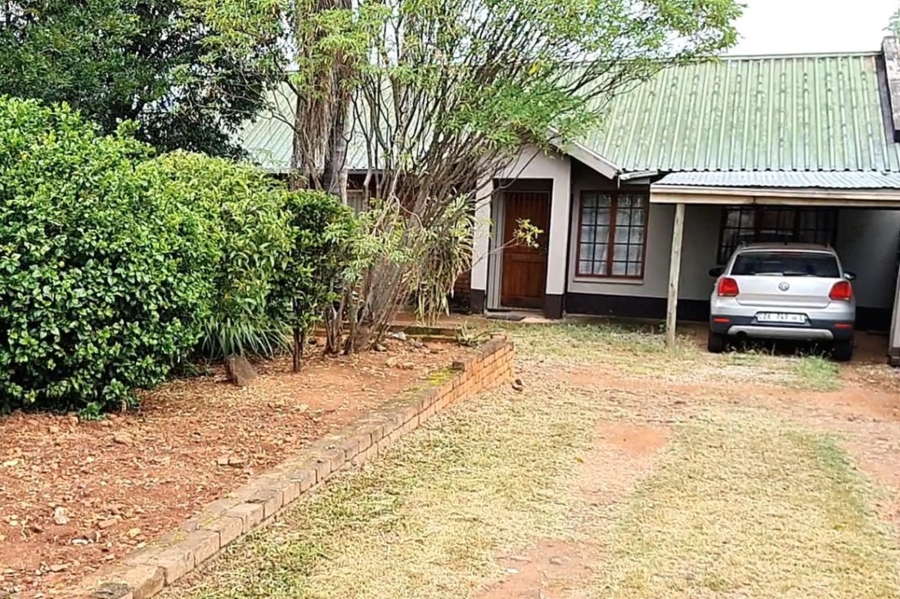 3 Bedroom Property for Sale in Florapark Limpopo