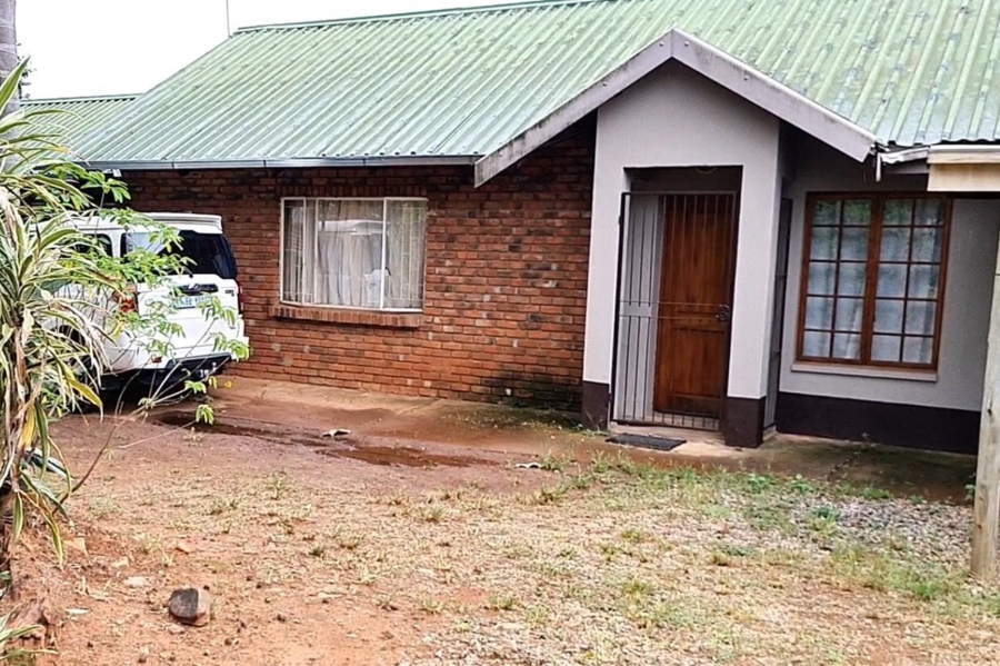 3 Bedroom Property for Sale in Florapark Limpopo