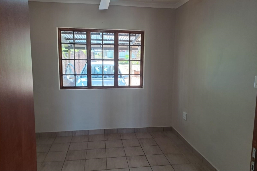 3 Bedroom Property for Sale in Florapark Limpopo