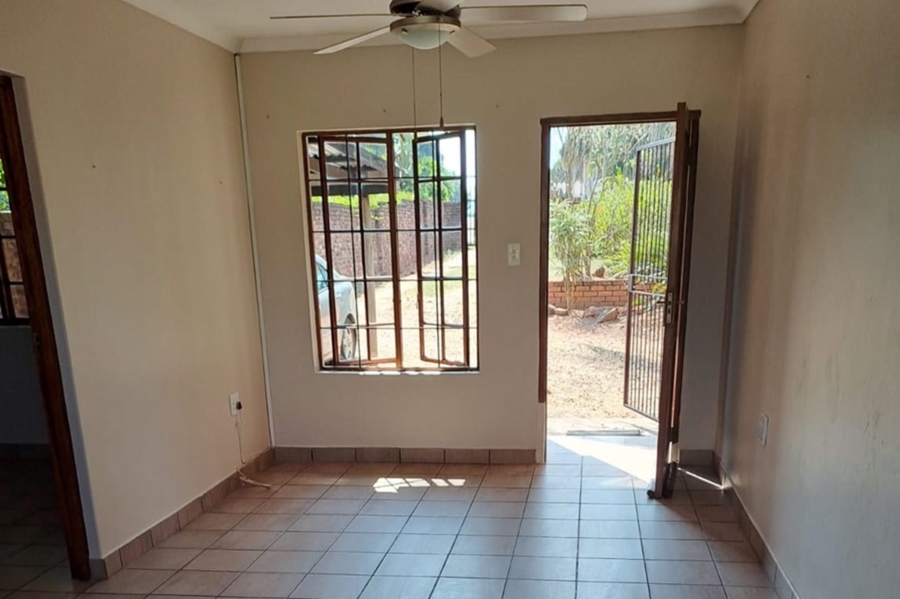 3 Bedroom Property for Sale in Florapark Limpopo