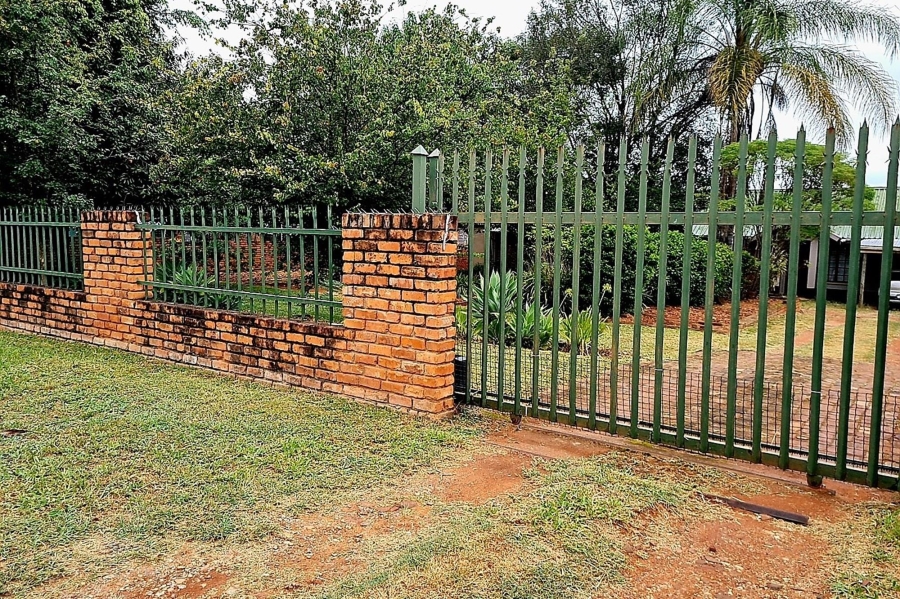 3 Bedroom Property for Sale in Florapark Limpopo