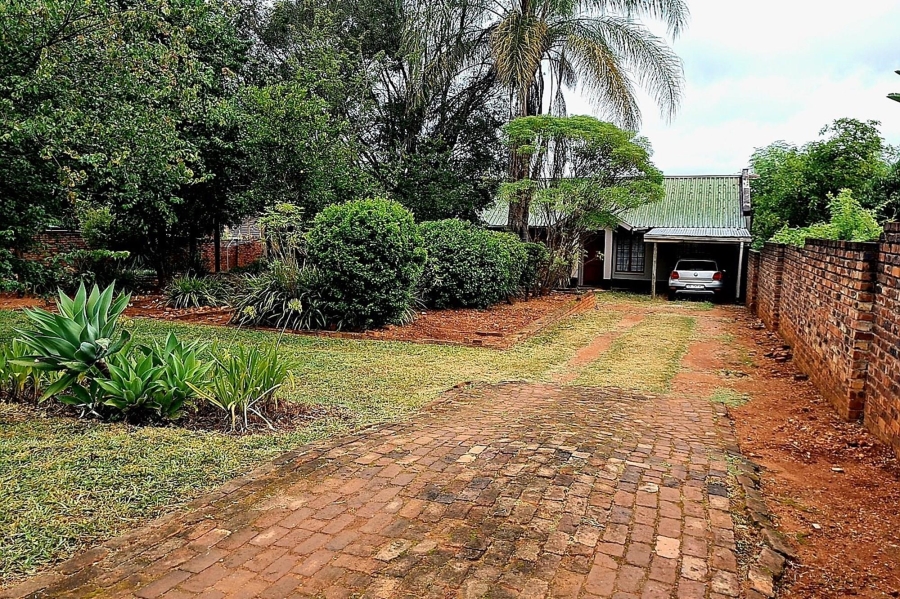 3 Bedroom Property for Sale in Florapark Limpopo