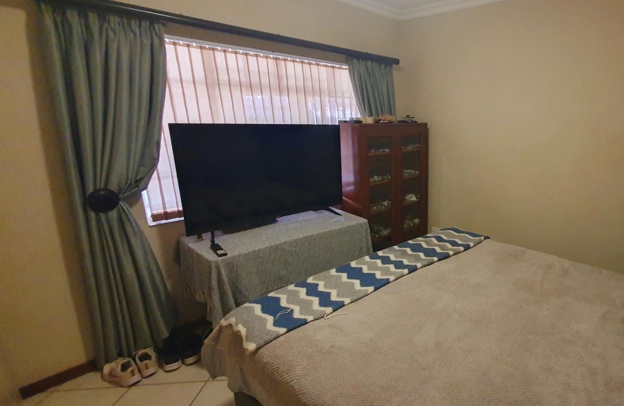 3 Bedroom Property for Sale in Mookgopong Limpopo