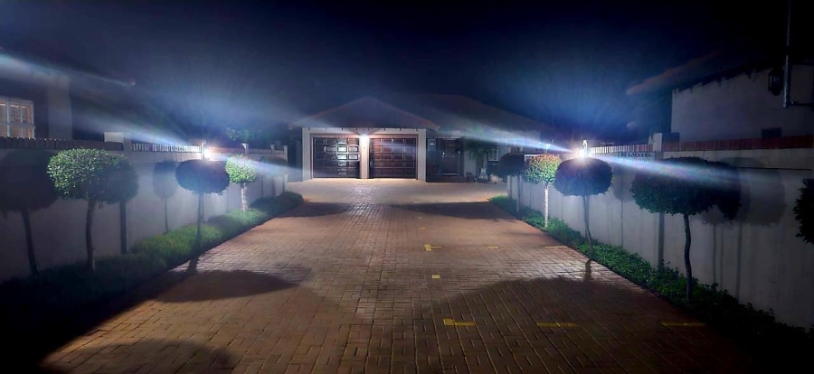 3 Bedroom Property for Sale in Mookgopong Limpopo
