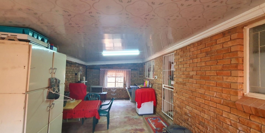 2 Bedroom Property for Sale in Mookgopong Limpopo