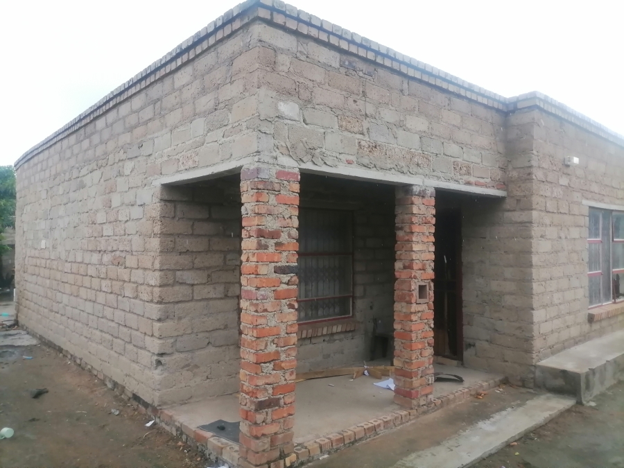 6 Bedroom Property for Sale in Seshego 9L Limpopo