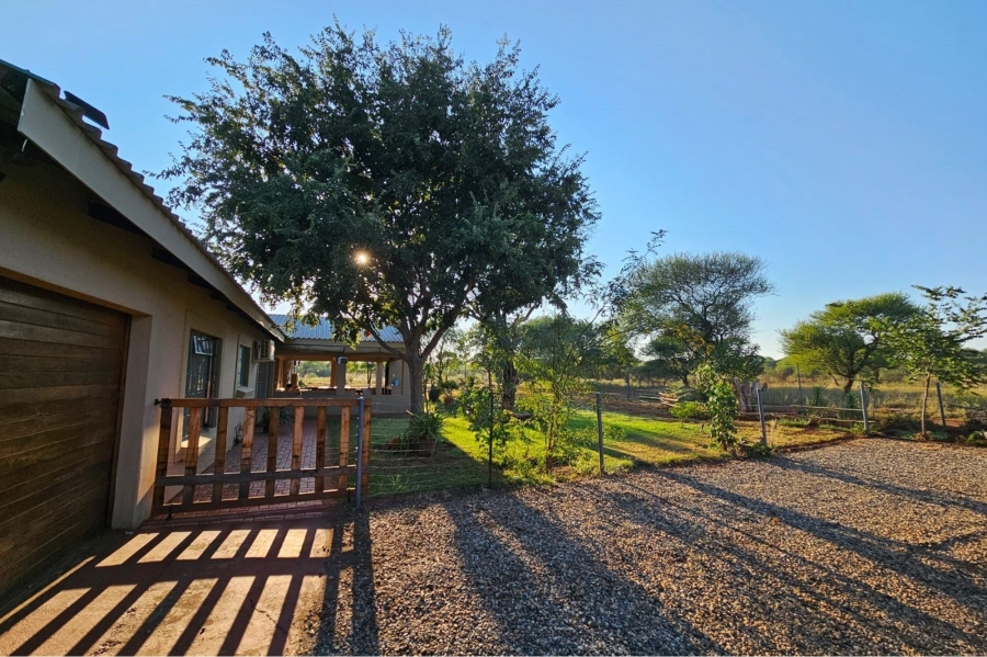 6 Bedroom Property for Sale in Northam Limpopo