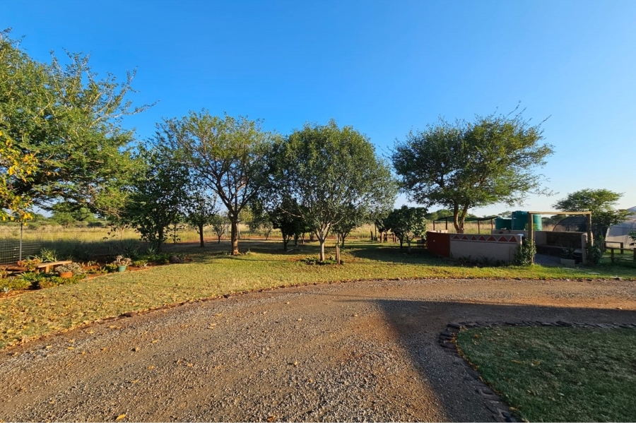 6 Bedroom Property for Sale in Northam Limpopo