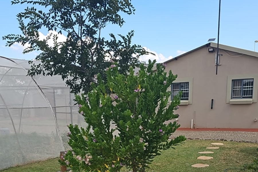 6 Bedroom Property for Sale in Northam Limpopo