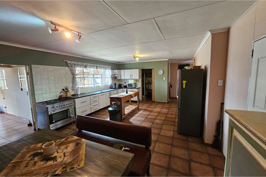6 Bedroom Property for Sale in Northam Limpopo