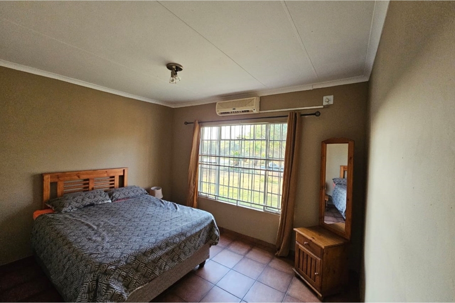 6 Bedroom Property for Sale in Northam Limpopo