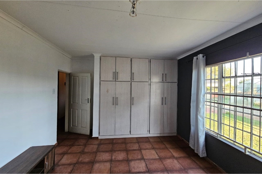 6 Bedroom Property for Sale in Northam Limpopo